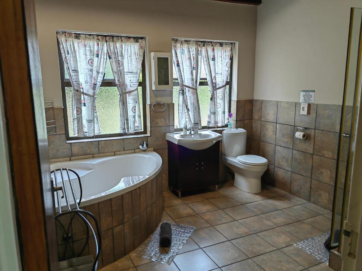 Mountain Valley Stay - Unit 4 Mbombela Exteriör bild